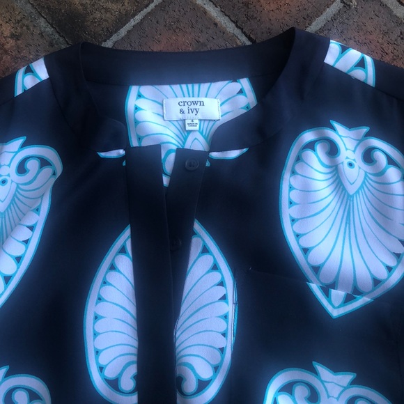 Crown & Ivy Dress - Picture 2 of 4